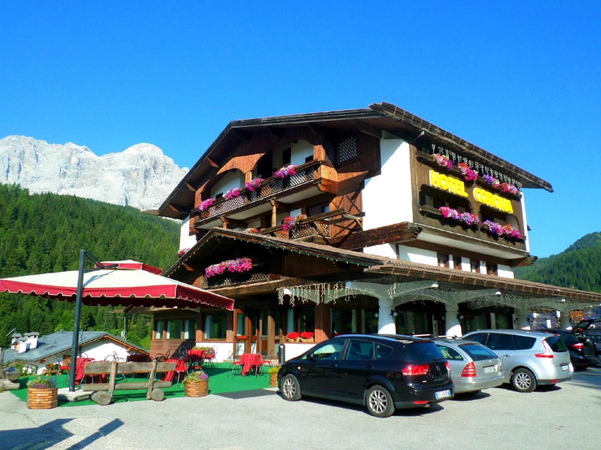Hotel Corona Val di Zoldo Exterior photo