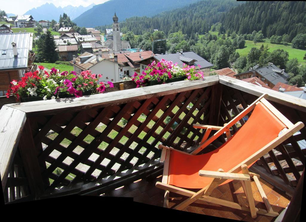 Hotel Corona Val di Zoldo Exterior photo