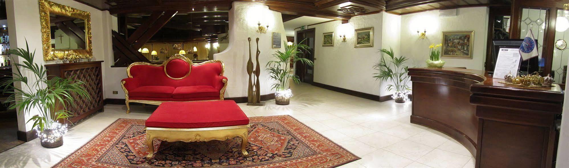 Hotel Corona Val di Zoldo Exterior photo